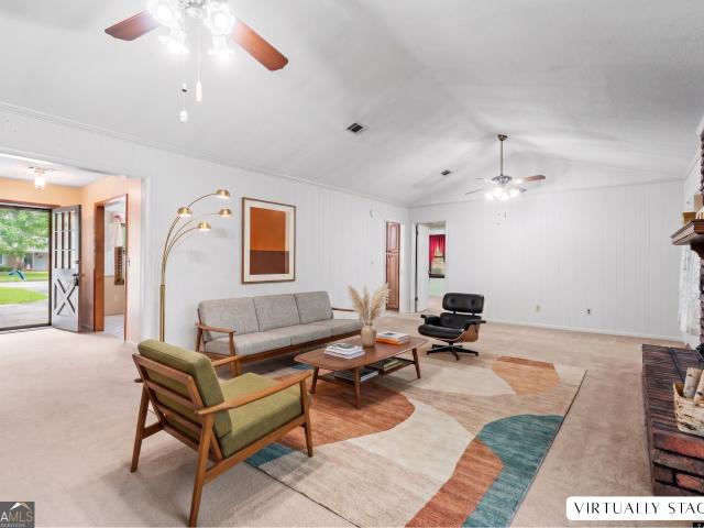 115 Foxfire Drive
