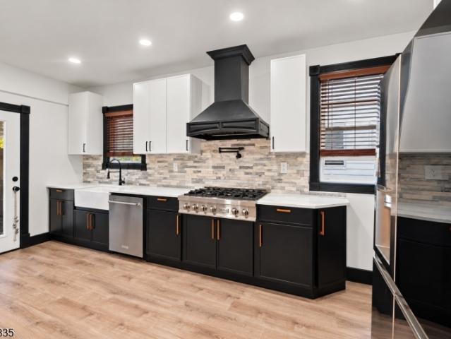 115 Fairview Ave