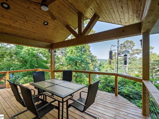 115 Keowee Overlook Road