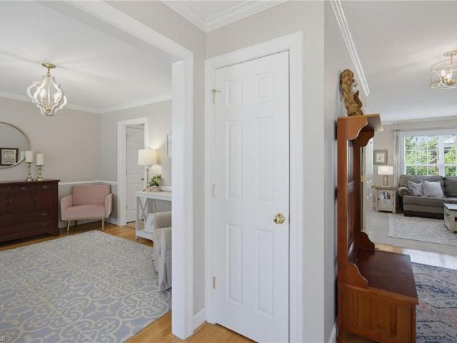 115 Honeyridge Court
