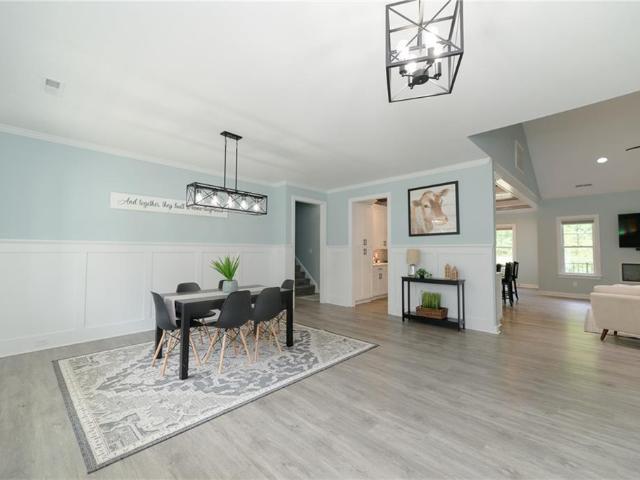 115 Osborn LN
