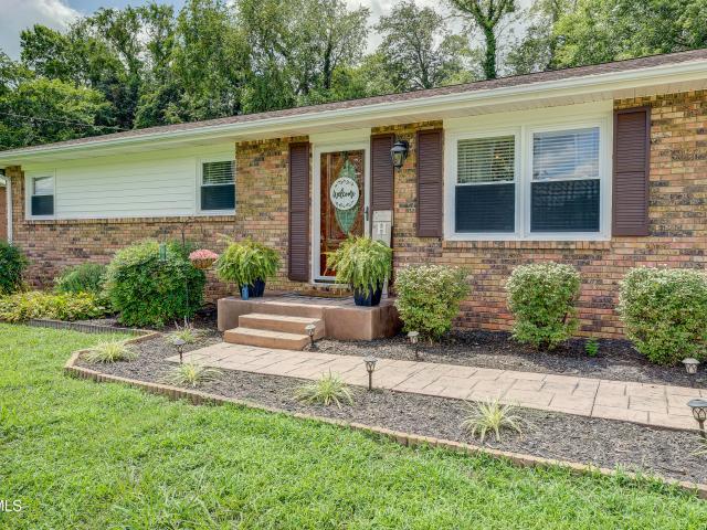 115 Lancelot Drive