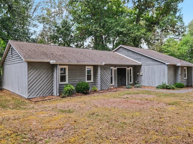 115 Larkway Dr
