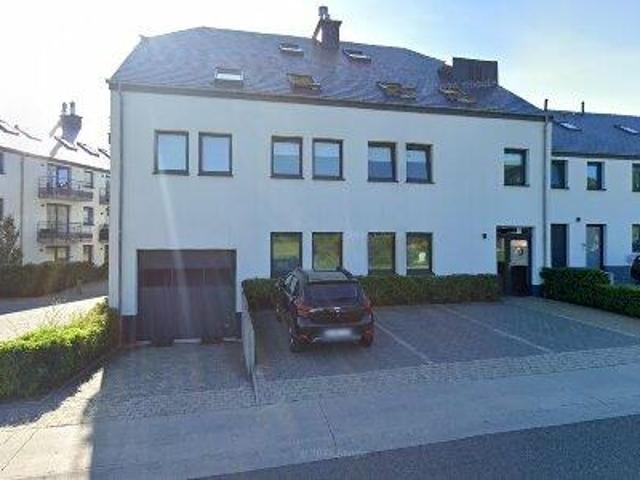 115 m2 apartment for rent in Bertrix
