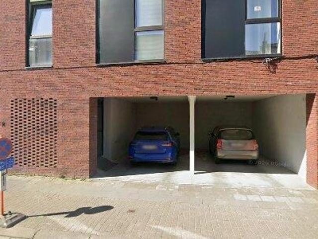 115 m2 apartment for rent in Halle