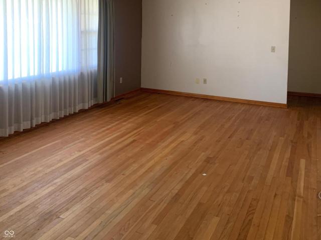 115 Meadow Lane