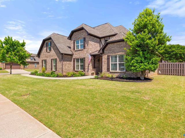 115 Misty River Lane SW