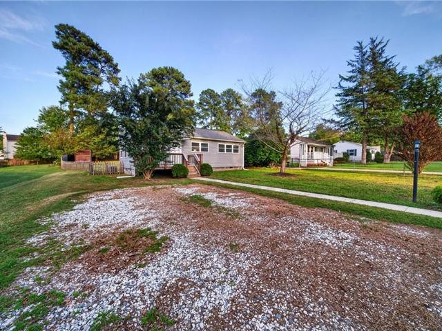 115 Nelson DR