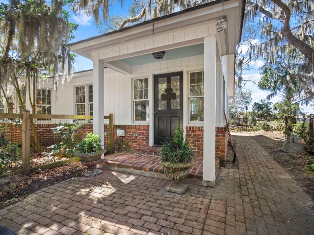 115 S Hermitage Road