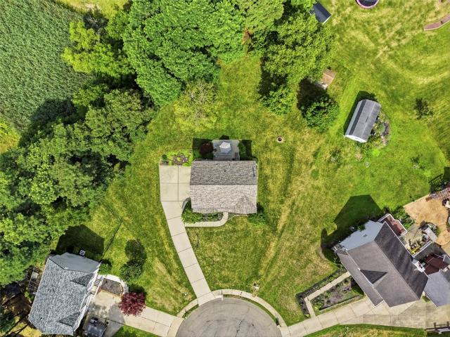 115 Shady Hollow Dr