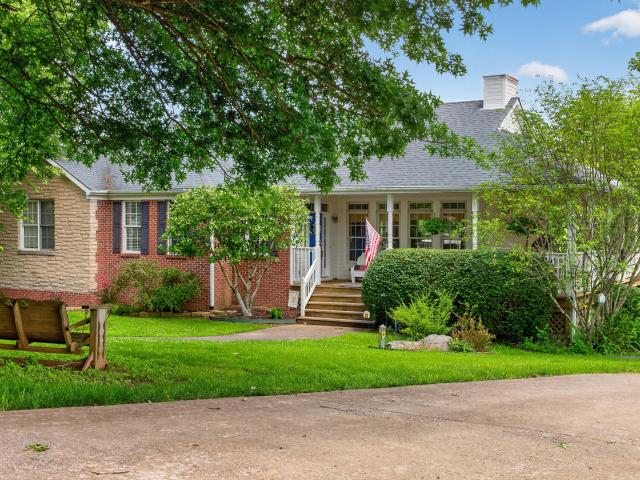 115 St Michaels Crossing