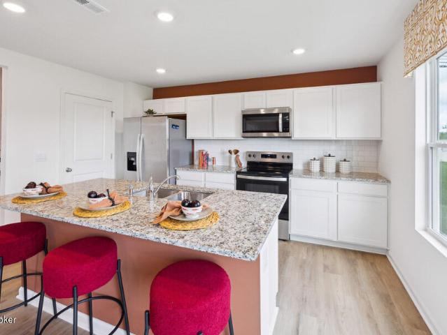 115 Pheasant Glen Dr