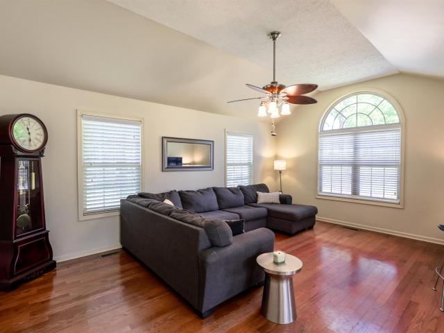115 ping hill cv