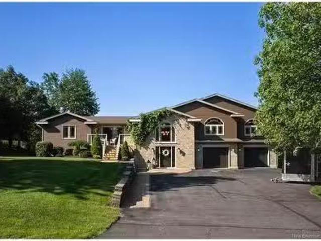 115 Robin Hood Lane, Quispamsis, NB, E2E 1E9 house for sale.