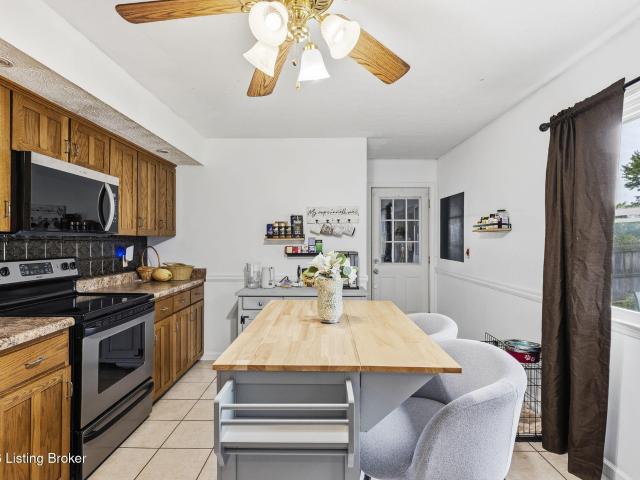 115 Rose Rd