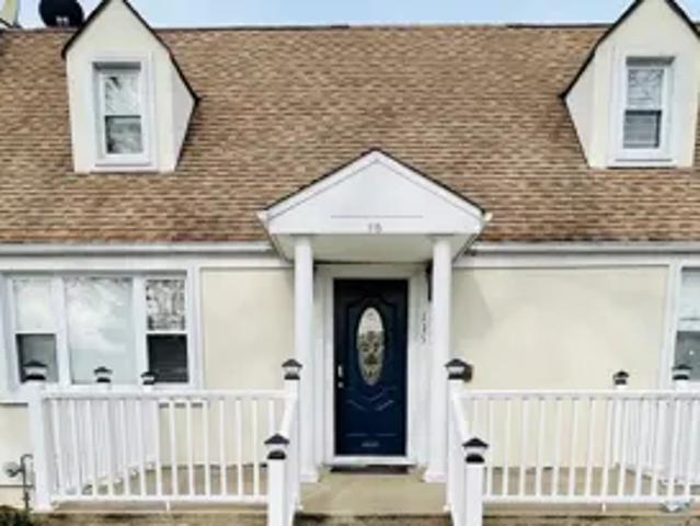 115 Roseld Ave, 3 beds, 3 full baths