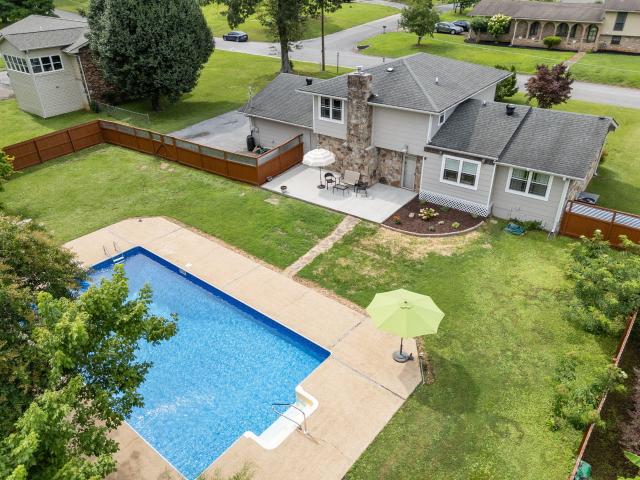 115 Richard Drive