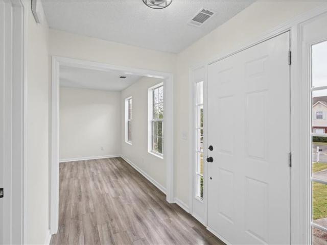 115 Westside Chase SW