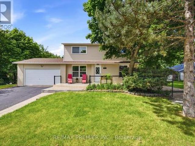 115 William Roe Boulevard, Newmarket, ON, L3Y 1B1 house for sale | Listing ID N13783 | Royal LePage