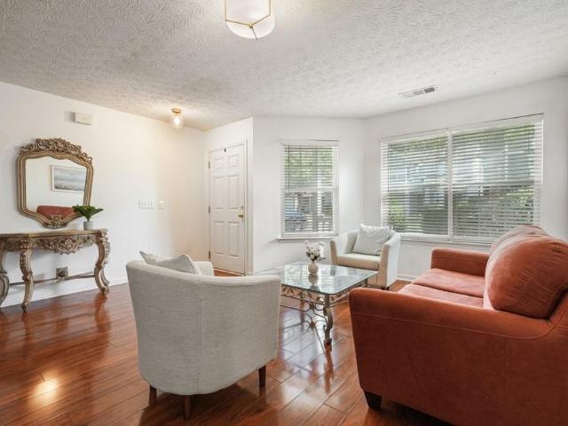 115 Village Trace