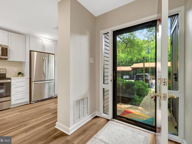11640 Ivystone Court # 2A2