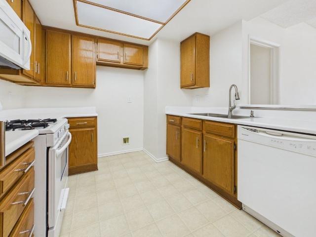 Valley Spring Lane Apartments 2 Bedroom Apartment for Rent at 11641 Valley Spring Ln, Los Angeles, CA 91604 Studio City