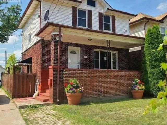1165 Elm Avenue, Windsor, ON, N9A 5J1 house for sale | Listing ID 26021 | Royal LePage
