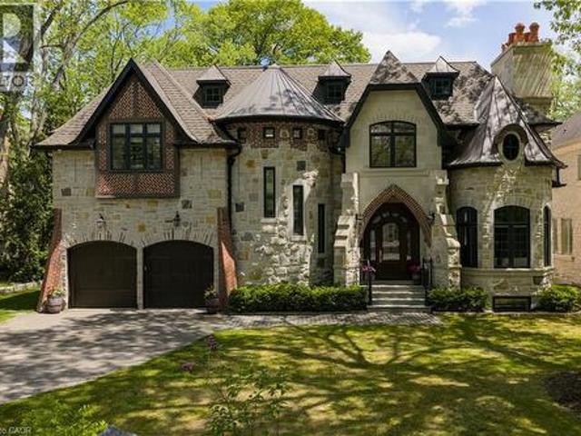 1165 Garden Road, Mississauga, ON, L5H 3J5 house for sale | Listing ID 40842 | Royal LePage