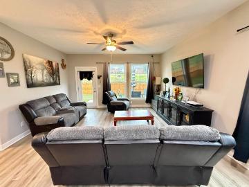 1165 Helen Ct, Boonville, IN 47601 | MLS #202543
