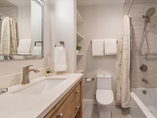 11661 Snowpeak Way, Unit 520, Truckee, CA 96161 | MLS #20260