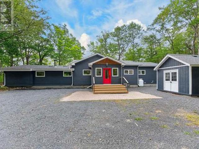 1167 Desert Point Lane, Frontenac South, ON, K0H 1W0 house for sale | Listing ID X13801 | Royal LePage