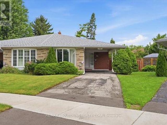 1167 Saturnia Crescent, Mississauga, ON, L4Y 2M2 house for sale | Listing ID W13594 | Royal LePage