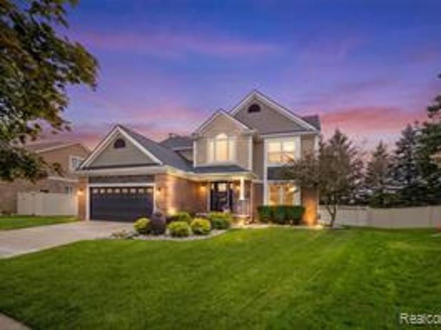 11682 Heatherwood Circle