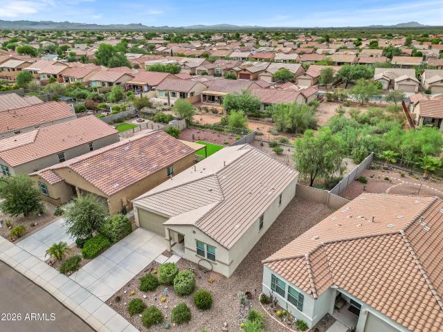 11689 e red butte