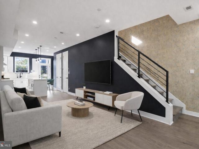 1168 Abbey Pl NE, Washington, DC 20002 | MLS #DCDC2263