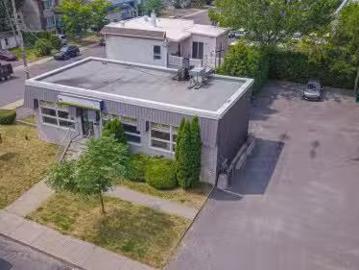 House for sale in Longueuil