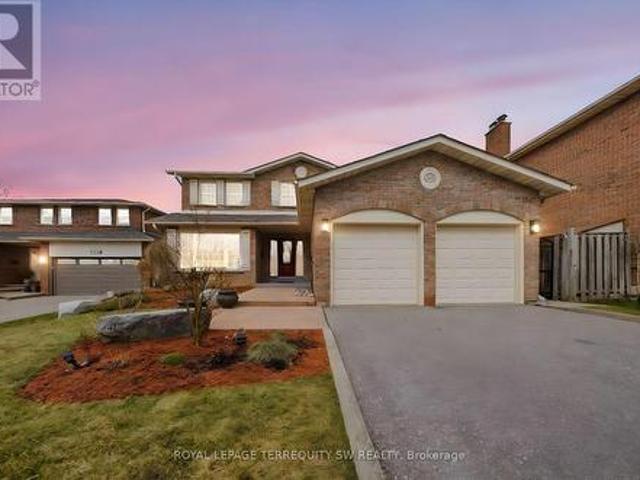 1169 Carlo Court, Mississauga, ON, L4W 3N6 house for sale | Listing ID W13771 | Royal LePage