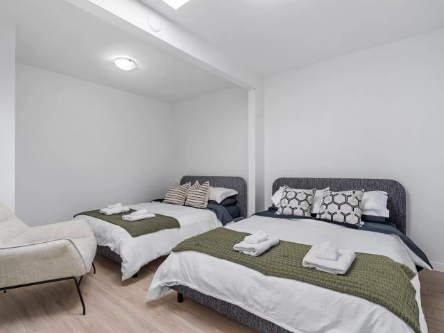 1169 Granville St, Vancouver Has an Apartment