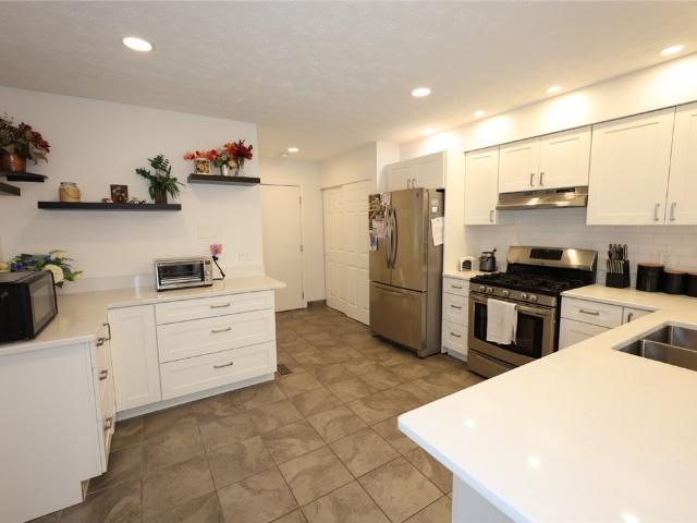 1169 Ridge Crest Drive