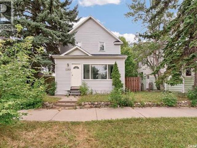 1169 1St Avenue Nw, Moose Jaw, SK, S6H 3N4 house for sale | Listing ID SK045561 | Royal LePage