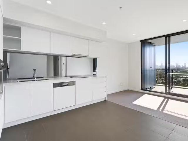 11604/300 Old Cleveland Road, Coorparoo, QLD 4151