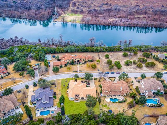 11604 Shoreview Overlook