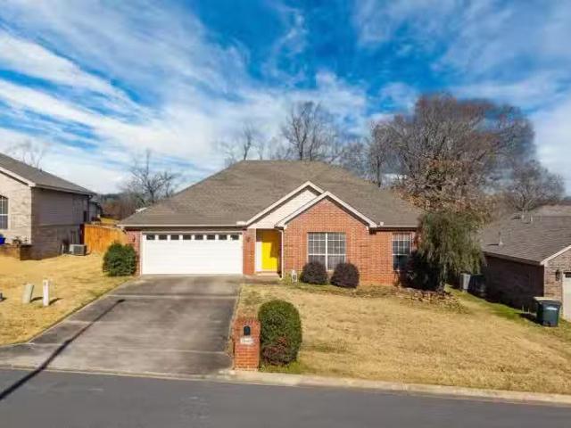 11608 RIDGETOP DR, SHERWOOD, AR 72120