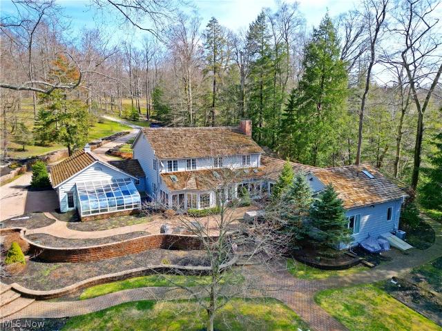 1160 Fox Hill Drive