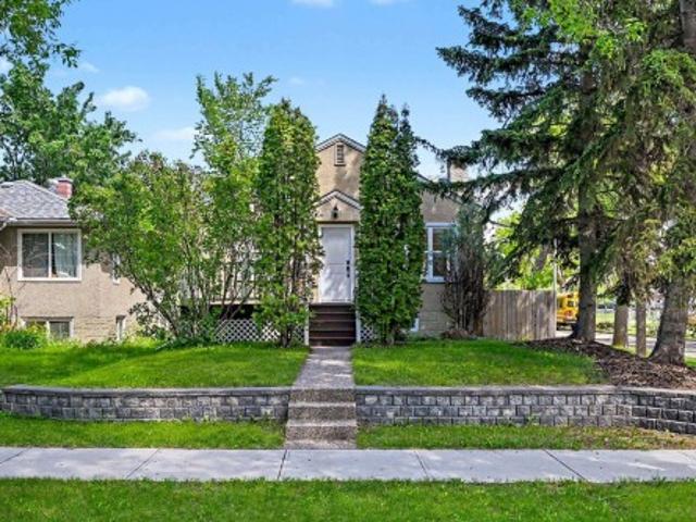 1160 Street Nw, Edmonton, AB, T5B 1W3 house for sale | Listing ID E4505 | Royal LePage
