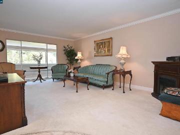 1160 Singingwood Ct #5