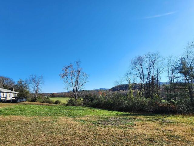 11611 cowpasture river rd s