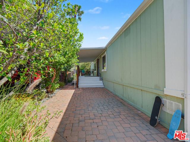 1161 Comanche, Topanga, CA 90290 | MLS #26669