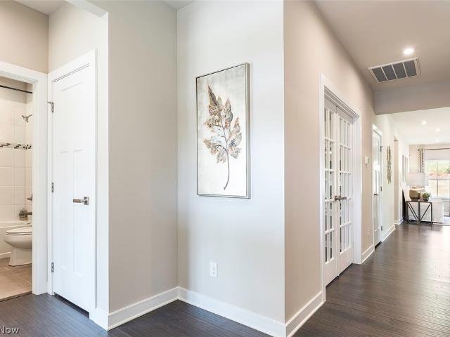 1161 Hunting Hollow
