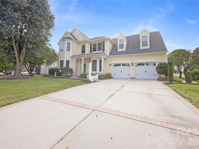 11623 Fox Hill Drive